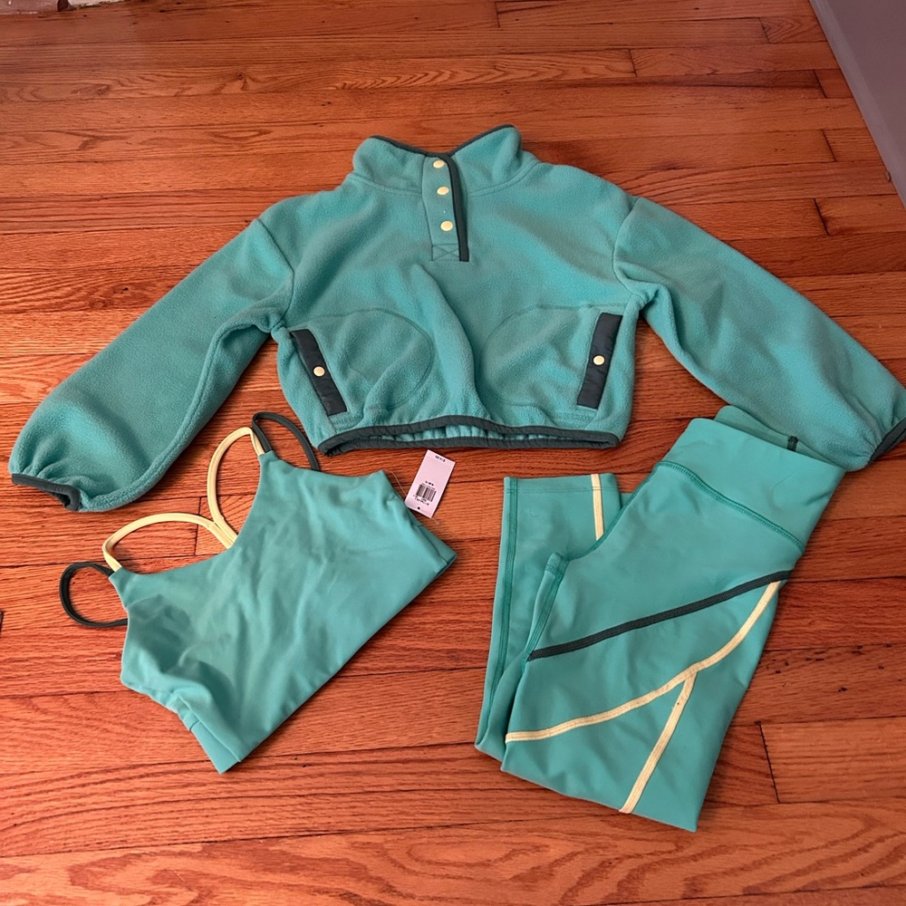 Athleta Teal Activewear Set